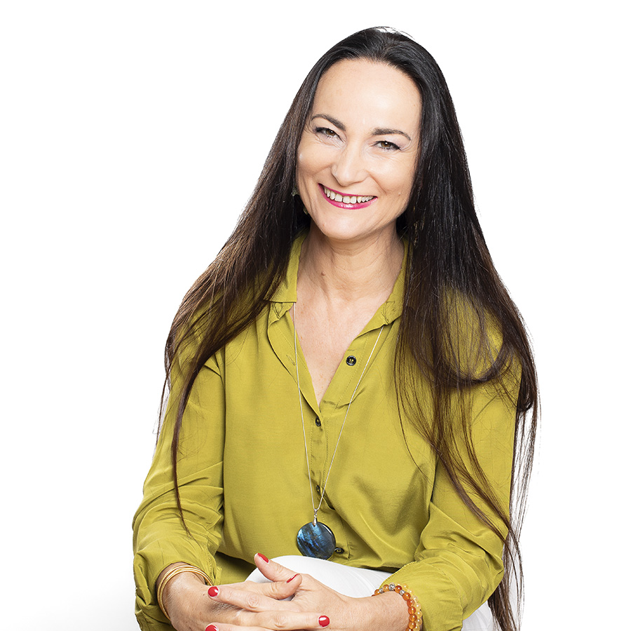 natasana, Ashtanga, Vinyasa yoga,Yogathérapie, Hatha et Yin yoga, Nathalie Clerc, professeure de yoga certifiée, Cours particuliers de yoga tous niveaux, massages ayurvédiques traditionnels indiens, Ayurveda, Conseil et formation pour le bien-être au travail, Stages entreprises, associations, collectivités, particuliers